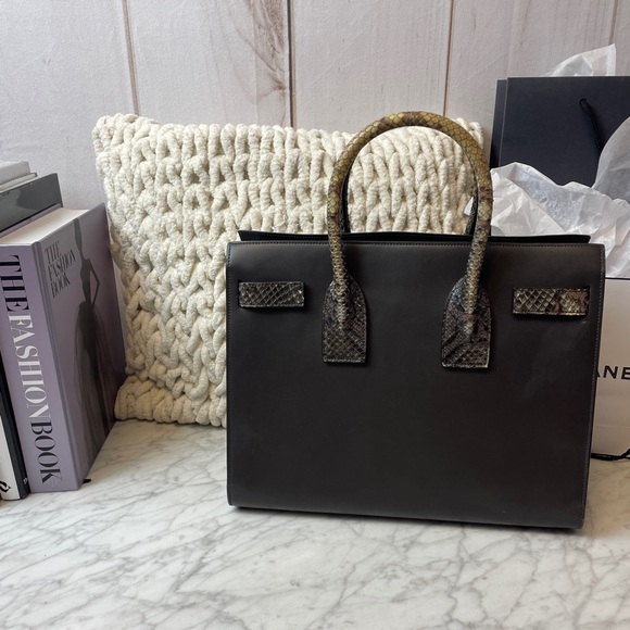 Saint Laurent Sac De Jour Tote - Picture 3 of 14